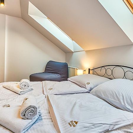 Apartamenty Centrum - Wyszynskiego 9 By Royal Aparts Swieradow-Zdroj Room photo