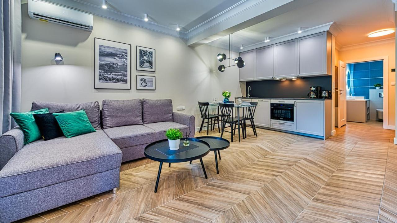 Apartamenty Centrum - Wyszynskiego 9 By Royal Aparts Swieradow-Zdroj Exterior photo